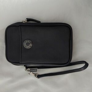 Coach Black Leather Multi-Use Pouch Crossbody/Wristlet